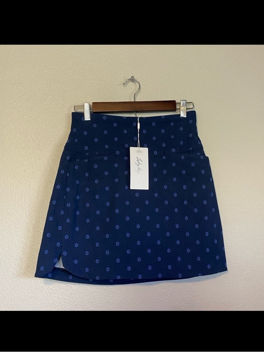 Three (3) Lady Hagen Golf Skorts - Picture 2 of 5